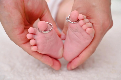 阿勒泰孕妇六个月肚子多大